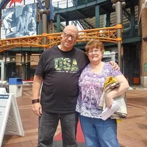 Meet your Posher, Christie